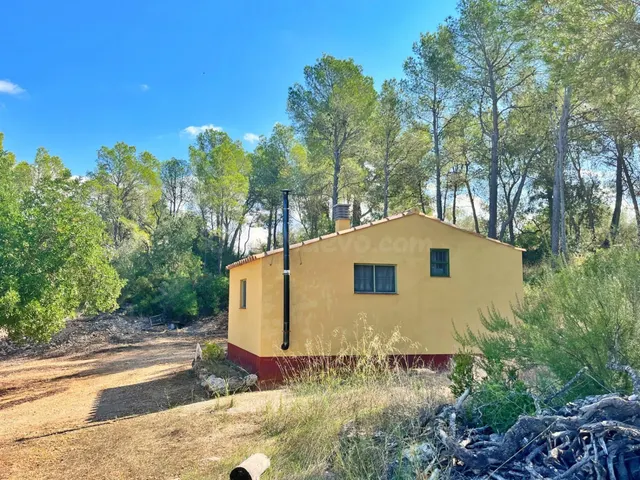 Casa de campo con 15.000 m2 de terreno y vistas espectacular - foto 5