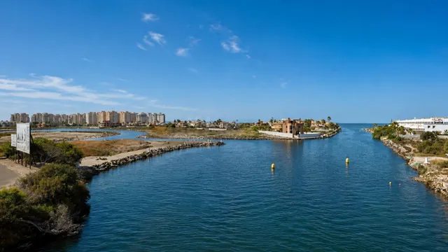 Una villa exclusiva y espaciosa, ideal para quienes buscan p - foto 5