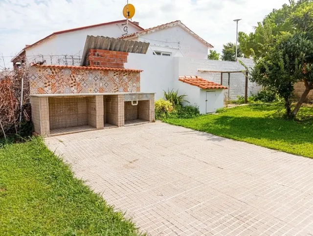 Chalet con piscina, bungalow y 2.500 m2 de parcela en Urbanización La Rocilla — 7