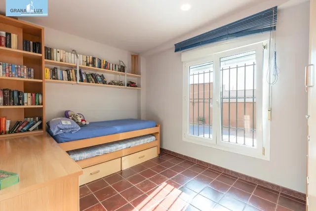 Exclusiva vivienda con piscina en Viñas del Rey — 29