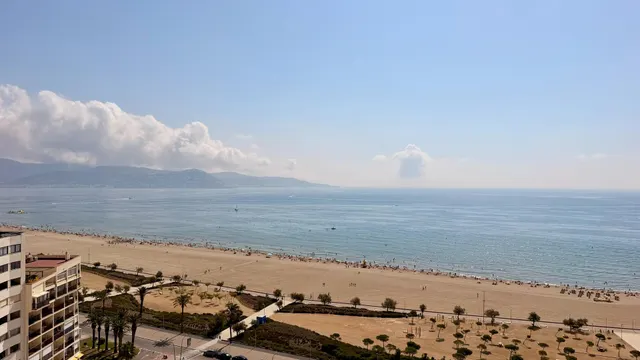 .ESTUDIO CON VISTAS AL MAR EN EMPURIABRAVA — 22