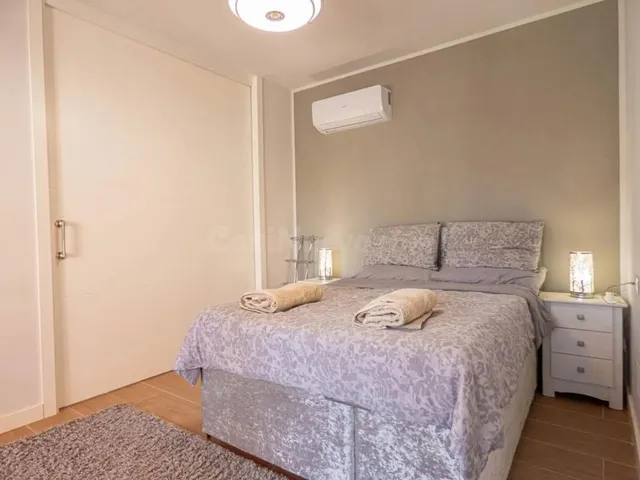 Apartamento 2 habitaciones 70m² en venta - Villamartin - foto 3