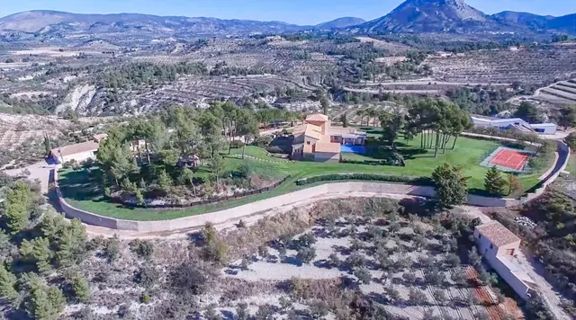 Villa 7 habitaciones 1529m² en venta - Comunidad valenciana — 38