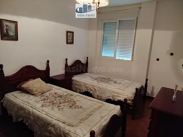 Amplio piso de 117 m² en Torredelcampo – 3 habitaciones y 2  - foto 4