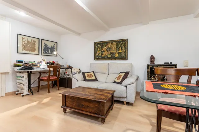 PISO EN VENTA EN PASEO COLOM — 4