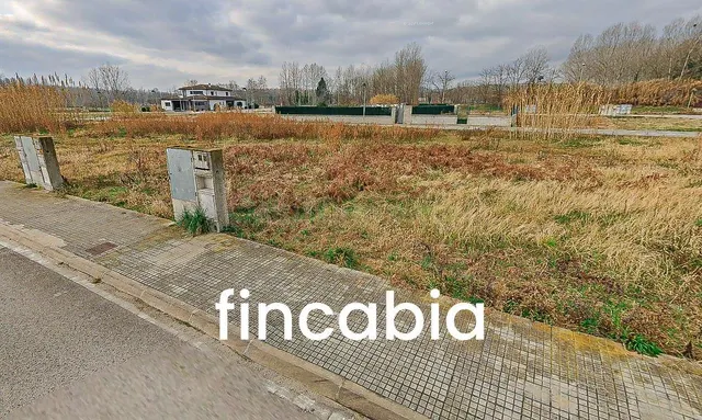 Terreny urbà en venda a Riudarenes – Solar edificable a Can  - foto 3