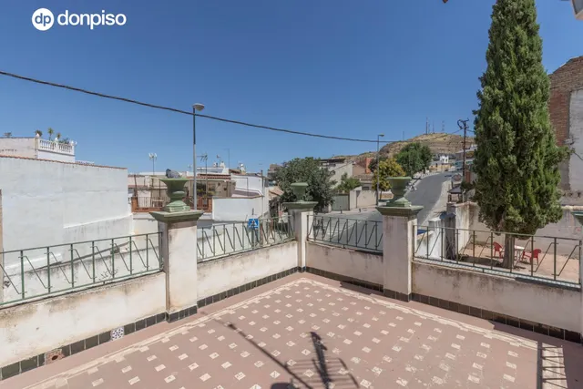 Casa con gran solar — 43