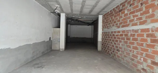 Local comercial en venta Lliria. — 16