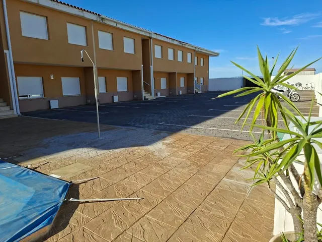Apartamento en venta en Els Muntells con terraza, parking y piscina comunitaria — 22
