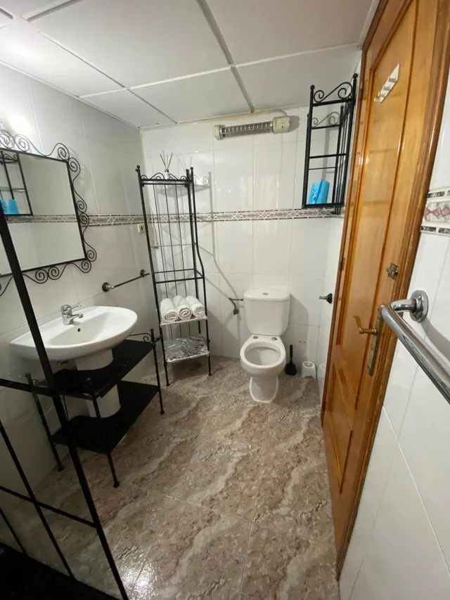 Amplio Piso en Águilas, Ideal para Familias — 17