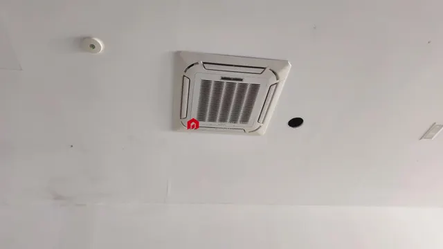 En venta local comercial en el centro de Tortosa. — 16