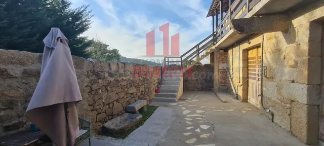 CASA CON GRAN PARCELA EN ALONGOS (TOÉN - OURENSE) - foto 2