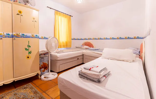 Chalet 5 habitaciones 322m² en venta - Riviera del sol — 28