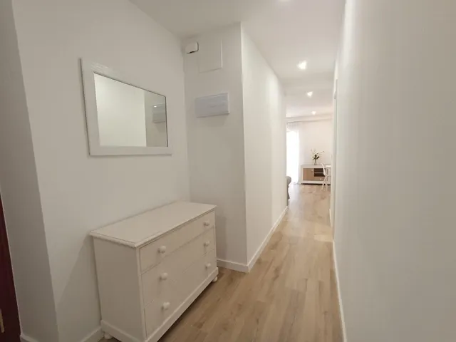 SE ALQUILA COQUETA VIVIENDA REFORMADA CON MUEBLES DE DISEÑO Y PLAZA DE GARAJE     ( DIPONIBLE EN NOVIEMBRE) — 15