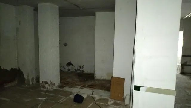 SE VENDE CASONA EN DUEÑAS — 38