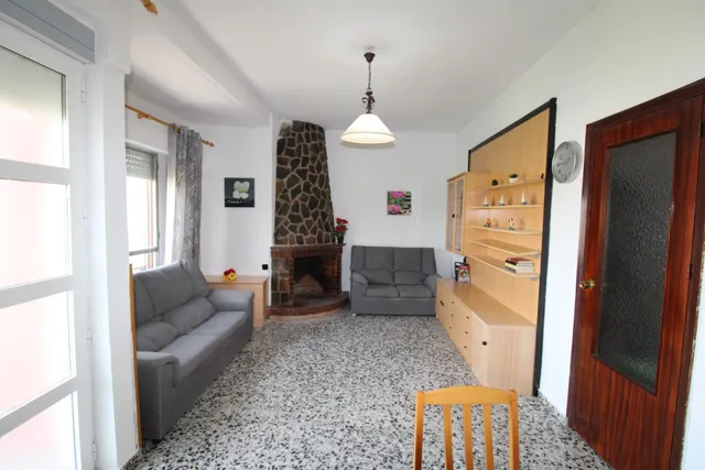 Si te gusta vivir en plena huerta, esta vivienda es para ti - ALQUILER OPCIÓN A COMPRA — 9