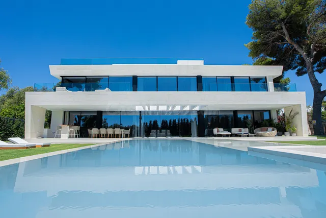 Chalet 6 habitaciones 741m² en venta - Marbella — 3