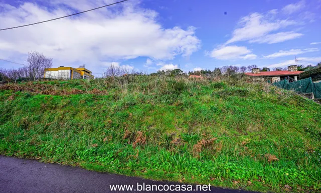 Solar muy próximo al centro de A Laracha - foto 4