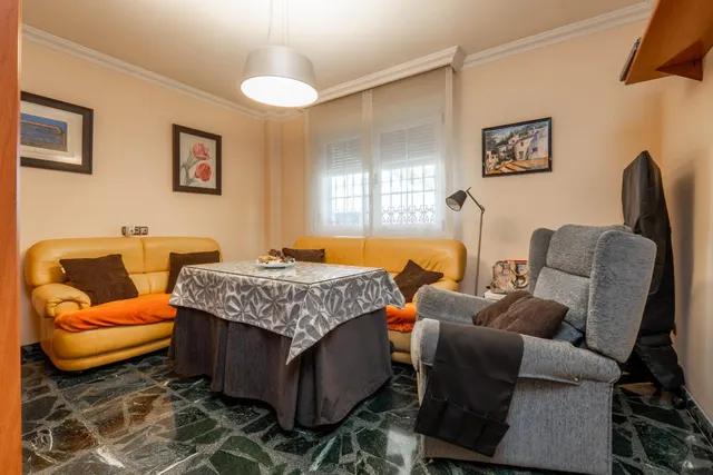 Magnífica casa unifamiliar de 4 dormitorios grandes en Otura — 32