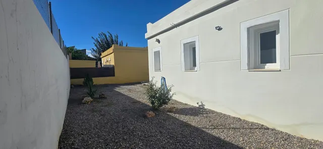 Chalet reformado en venta en Llíria, con piscina comunitaria — 7