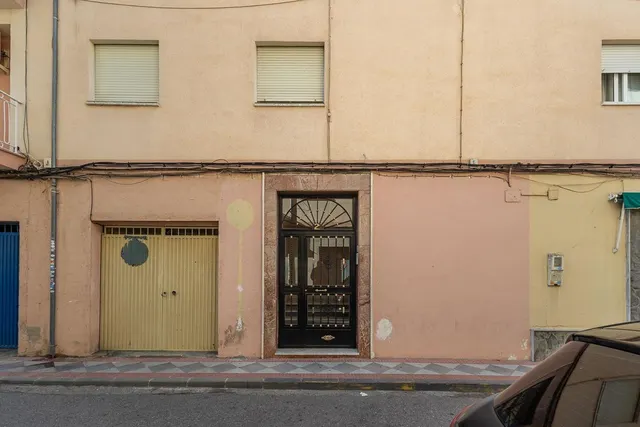 ¡Oportunidad Inversores! Piso reformado de 3 dormitorios con balcón en Atarfe — 23