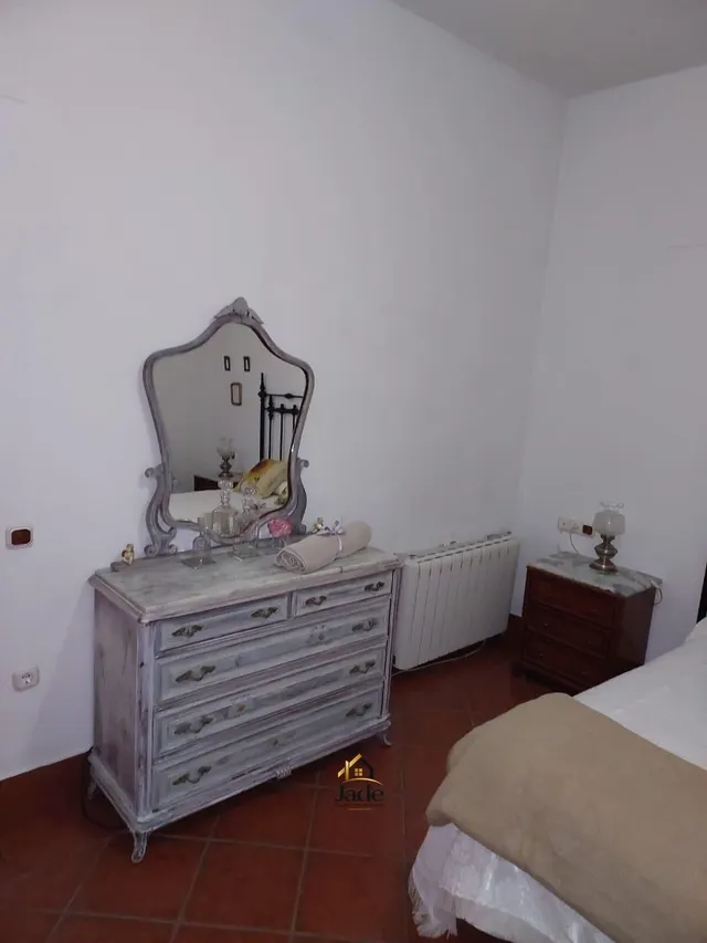 Amplia y luminosa casa chalet en cerro muriano - hipotecable — 28