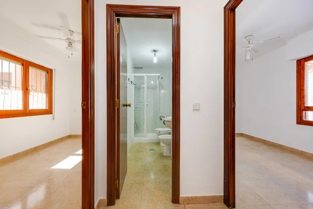 Atico de 2 dormitorios y gran terraza en Torrevieja - Acequión — 17