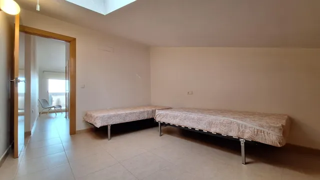 Ático duplex de 2 dormitorios y plaza de garaje en La Alberca. — 18