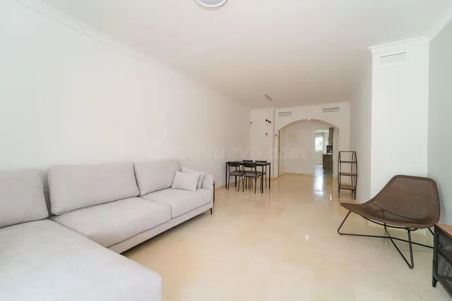 Ático de Elviria: Un Refugio Exclusivo en Marbella - foto 3