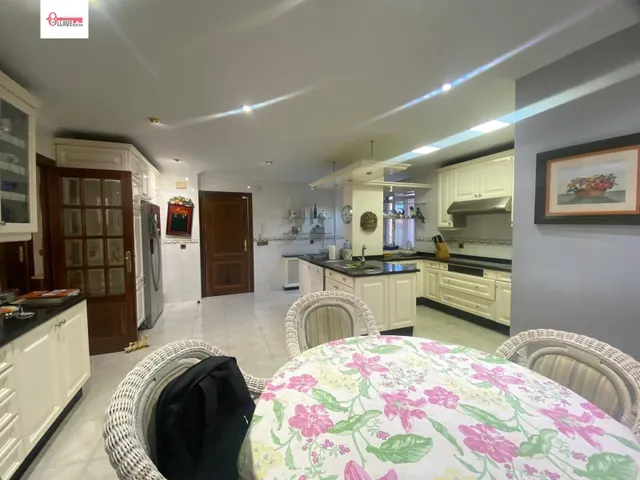 En Burgos. Avda. Arlanzón. Espectacular piso de cuatro dormitorios. Orientación sur — 29