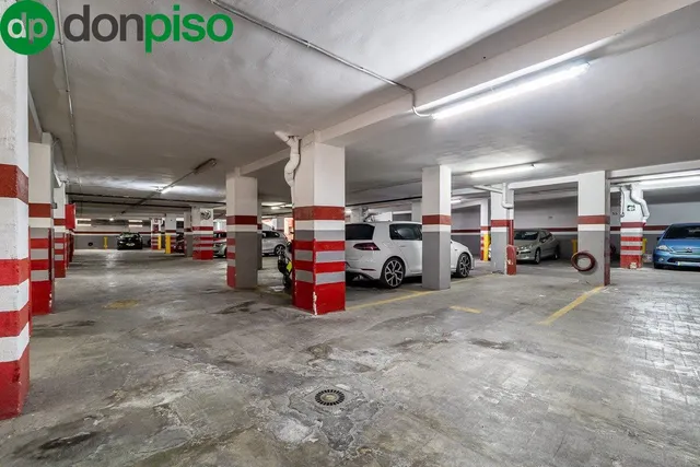 Garaje a la venta en zona Hipercor — 7
