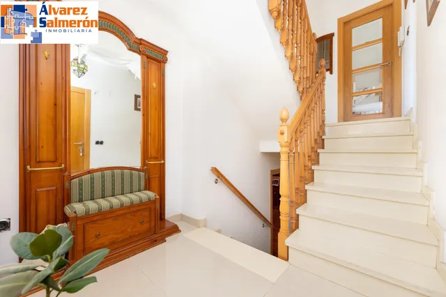 Espectacular Chalet a 10 Minutos del Centro de Granada — 12