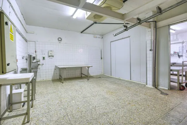 Nave en venta en O´Vilar (Guísamo) — 19