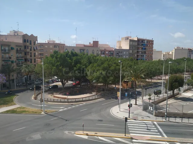 PISO CON INQUILINO - VIVIENDA A RENTABILIDAD - SOLO INVERSOR - foto 2