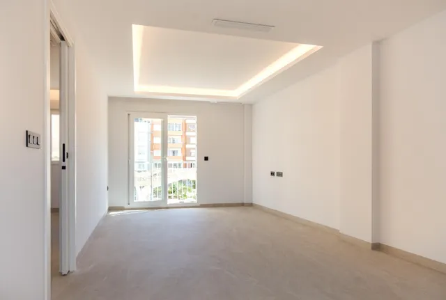 Apartamento totalmente reformado a estrenar frente a la Plaza del Teatro de Torrevieja — 32