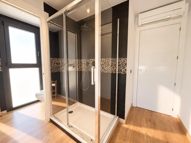 Preciosa casa de esquina con 3 dormitorios, amplia parcela privada y vistas panorámicas en Albir — 28