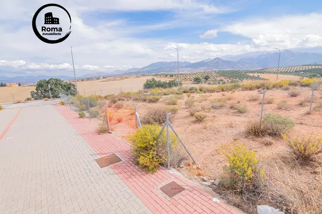 Oportunidad en venta de solar urbano en Otura — 23