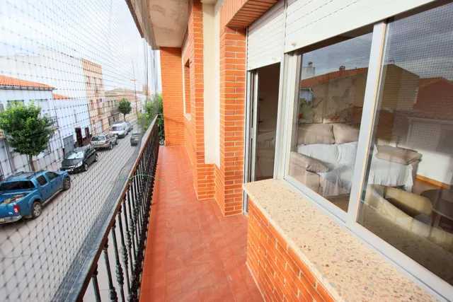 Casa con piscina, para entrar a vivir, en La Garrovilla — 26