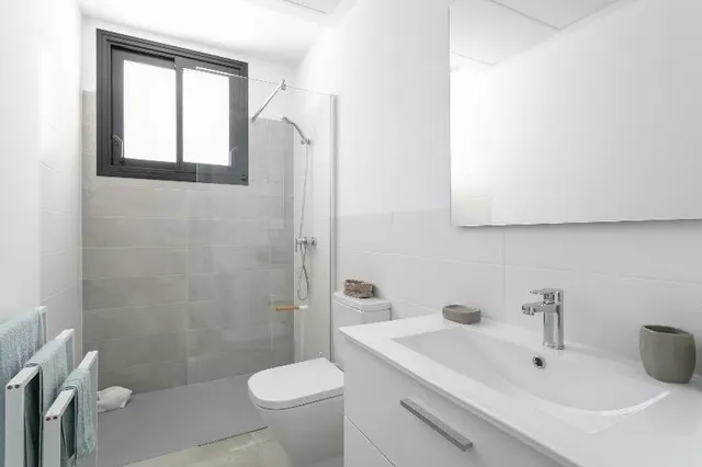 Villas espaciosas con piscina privada, en construcción, en un entorno natural muy privilegiado — 25