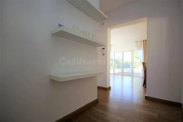 * Villa de 4 dormitorios, piscina y garaje en parcela de 810m2 en Albir * — 14