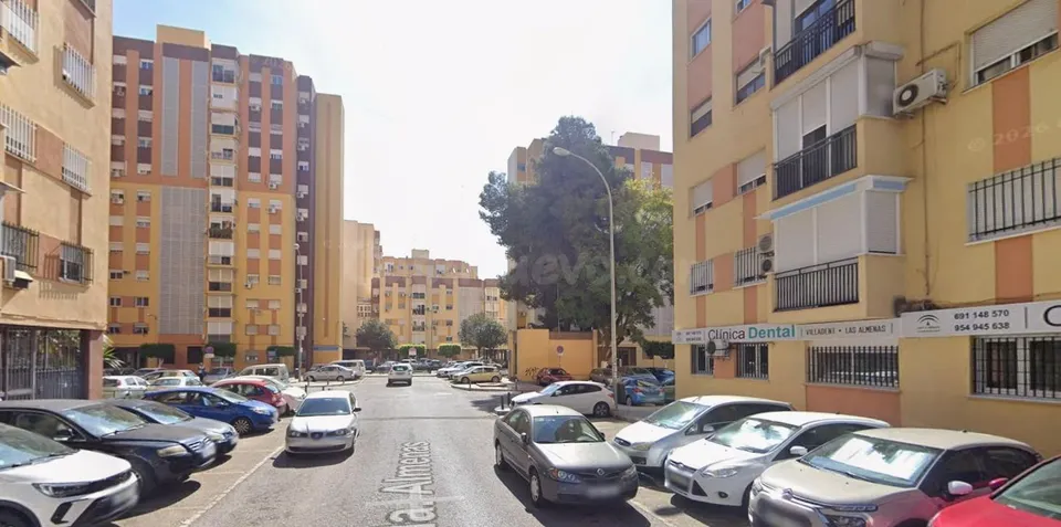 Oportunidad inmobiliaria en Sevilla: vivienda de inversión en zona estratégica