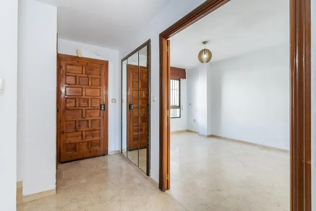 CASA ADOSADA EN MOTRIL — 19