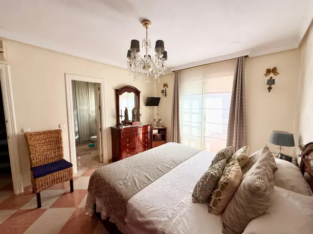PRECIOSO TRIPLEX EN AGUADULCE SUR — 24