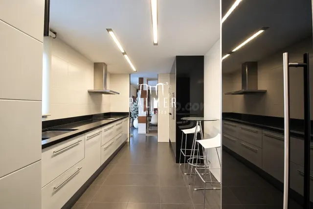 VIVIENDA EXCLUSIVA CON TRASTERO Y DOS PLAZAS DE GARAJE — 4