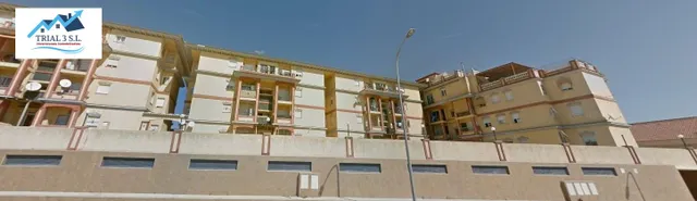 VENTA DE PISO EN LEPE. — 2