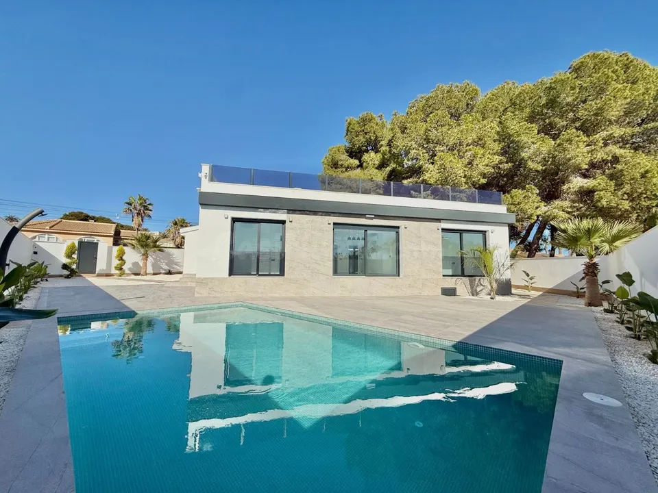 Villa 4 habitaciones 205m² en venta - Centro de la Ciudad Quesada