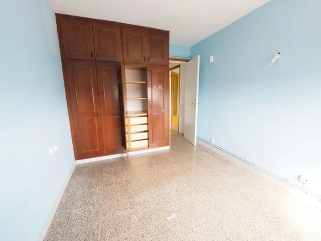 SE VENDE ÁTICO EN BERGA — 21