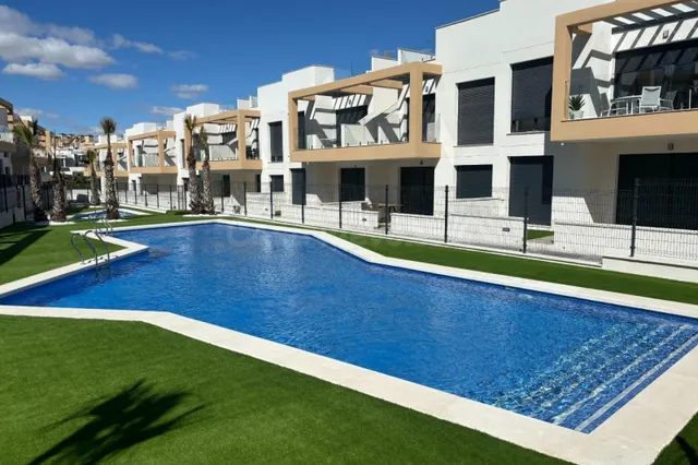 Impresionante Apartamento de Dos Dormitorios Orientado al Su