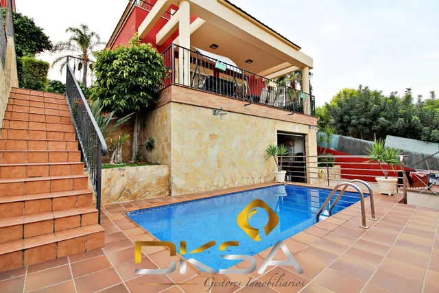 Amplio y precioso chalet en venta en Montornés, Benicásim - foto 2