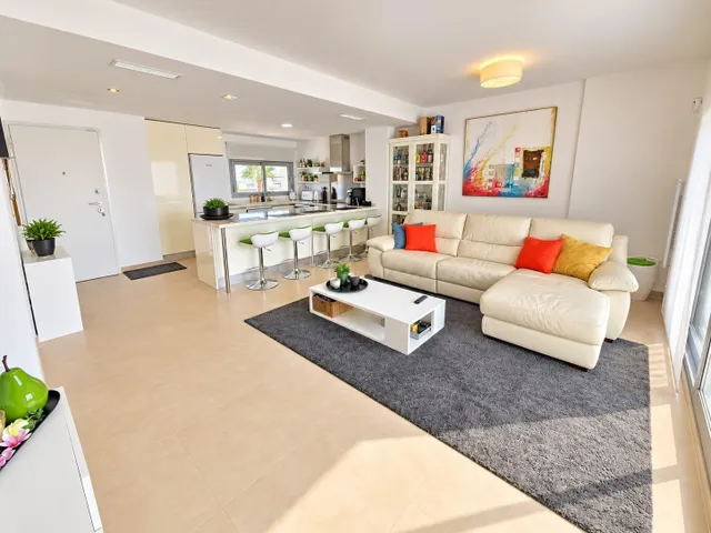 MODERNO APARTAMENTO CON GRAN TERRAZA Y SOLÁRIUM PRIVADO EN V - foto 4